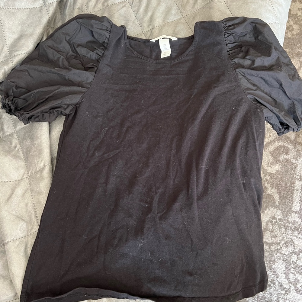 Women's Black Puff Sleeve Top